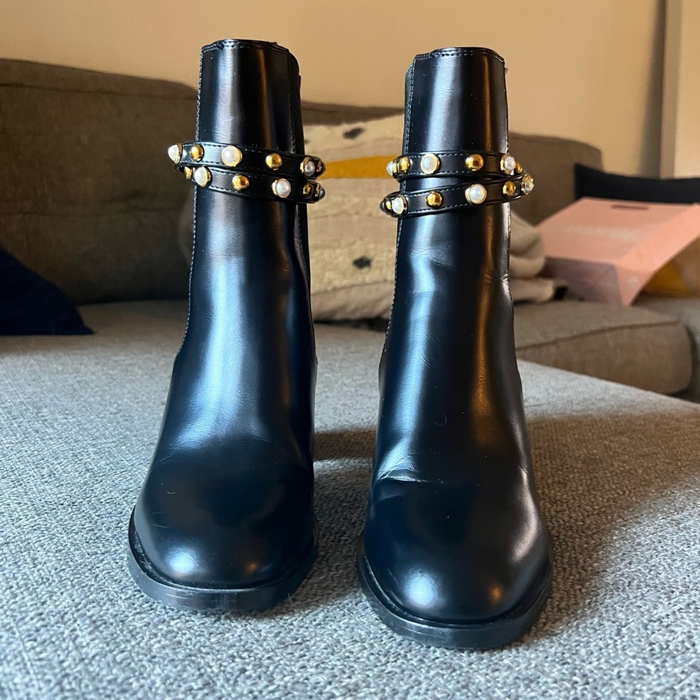 ZARA PEARL BLOCK HEEL ANKLE BOOTS size 39